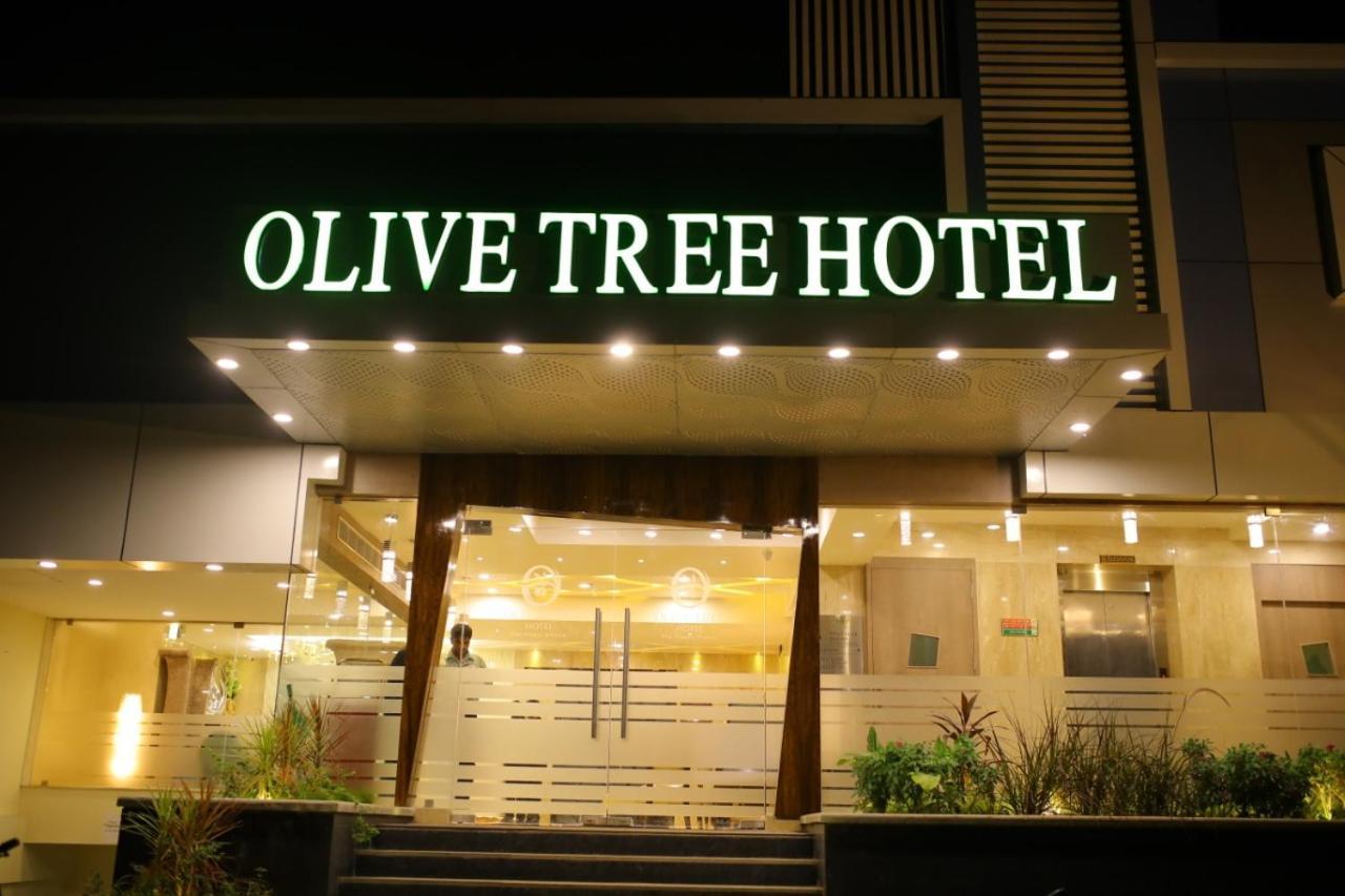 Olive Tree Hotel Vijayawada Bagian luar foto