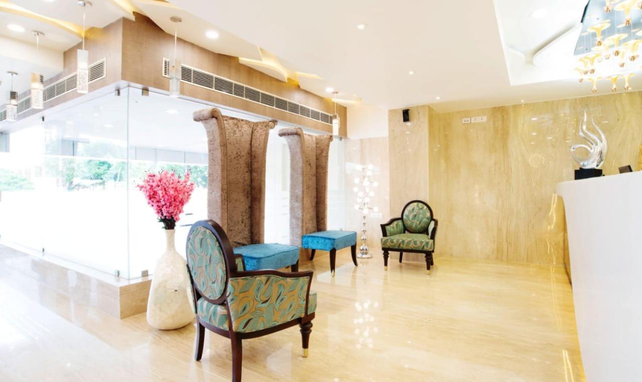 Olive Tree Hotel Vijayawada Bagian luar foto